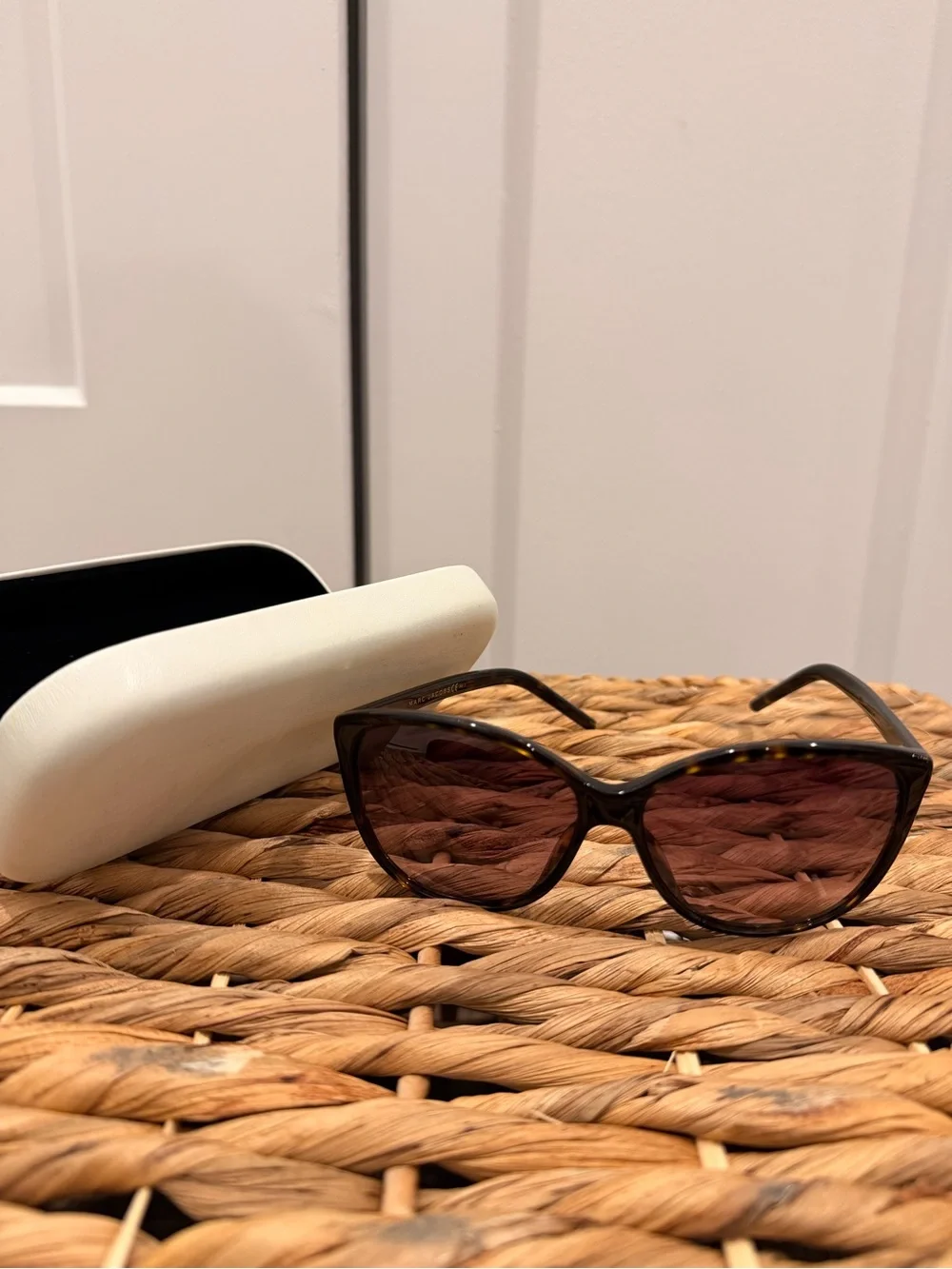 Marc Jacobs Tortoiseshell Cat-Eye Sunglasses with Brown Lenses